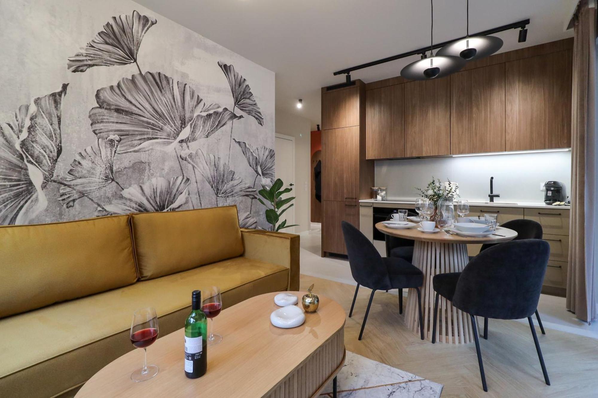 Lucky Seven Apartament *